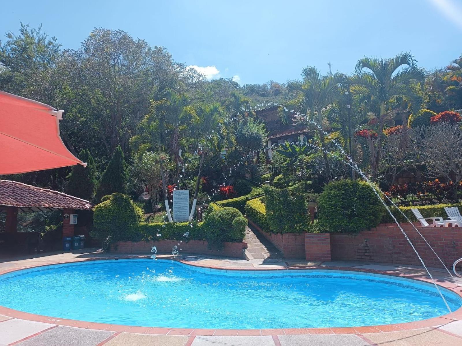 Hotel Campestre Casona Del Camino Real 圣希尔 外观 照片
